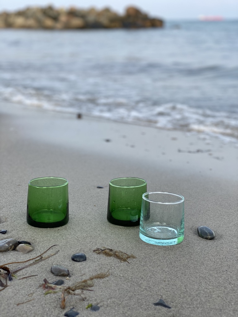 mundblæste FEZ glas S grønne og klare genbrugsglas