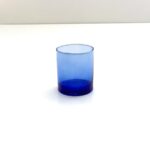 mundblæst genbrugsglas blåt drinks whiskey vand