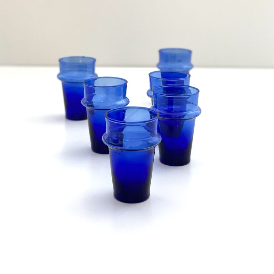 mundblæste glas blå genbrugs recycled glas