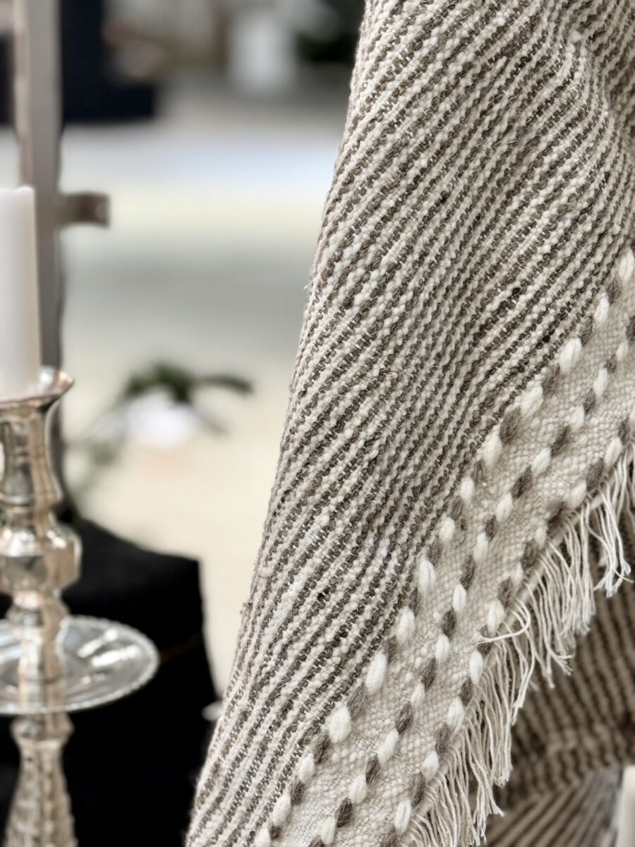 Zanafi Kilim gulvtæppe 150 x 100 cm creme / brun - assorterede detaljer