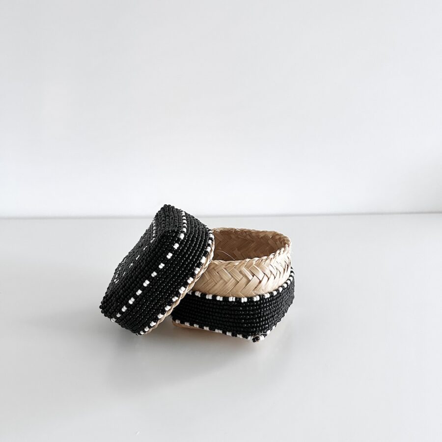 Bali perleæske square mini H8 cm - sort m/hvid