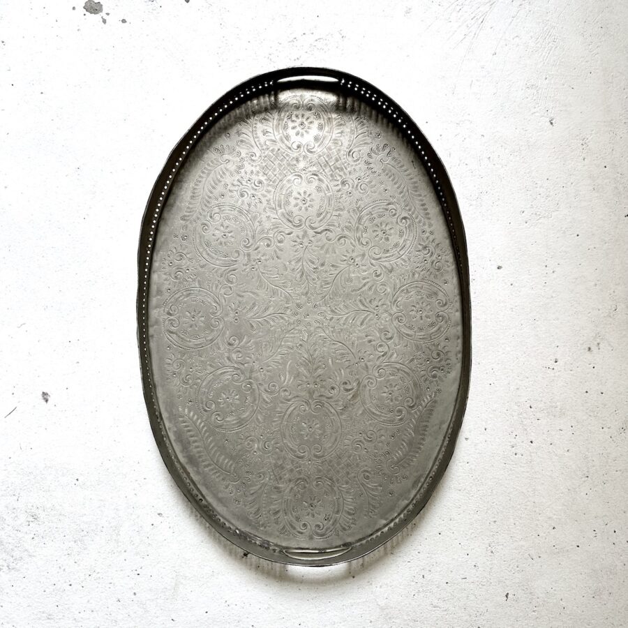 Serveringsbakke oval m/ logo - nikkelsølv - vintage