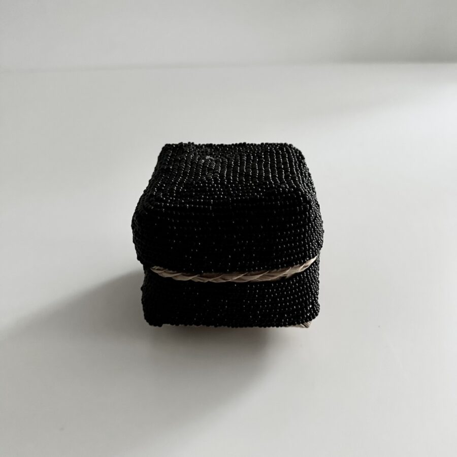 Bali perleæske square mini H8 cm - sort