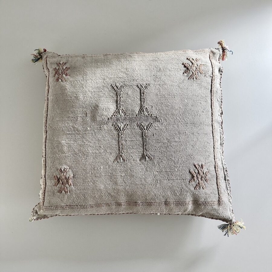 Pudebetræk Sabra kaktussilke - beige m/fryns - 45 x 45 cm