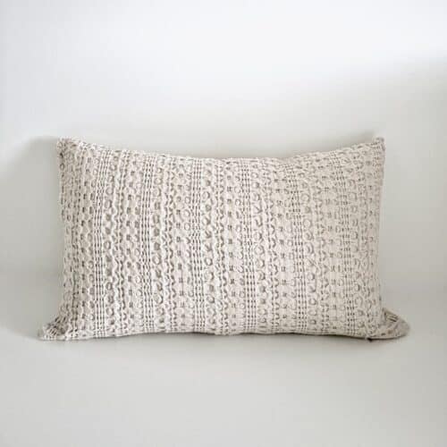 Pudebetræk - Crochet Lys sand 30 x 50 cm