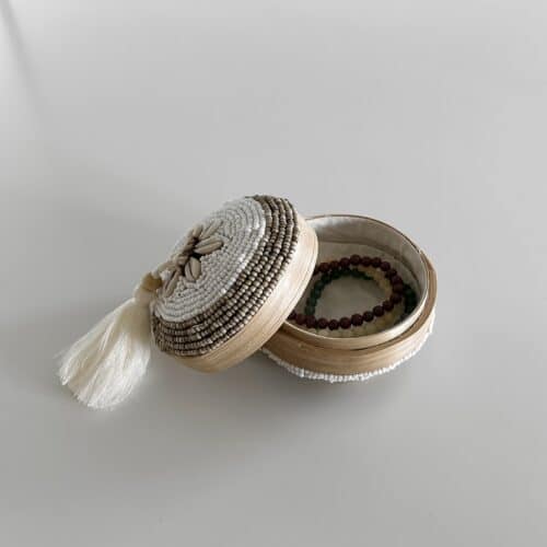 Bali perleæske rund mini bambus - beige/hvid shells