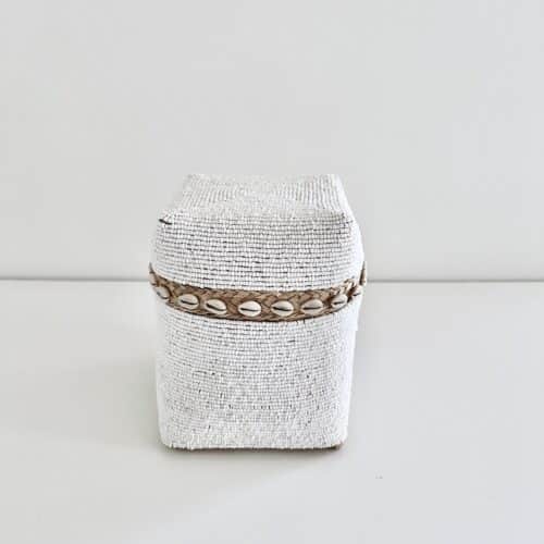 Høj Bali perle æske med shells - hvid - Lille H21 cm