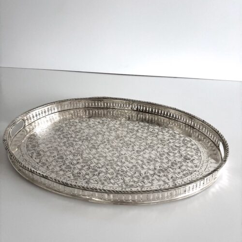 Vintage serveringsbakke oval - nysølv m/messing