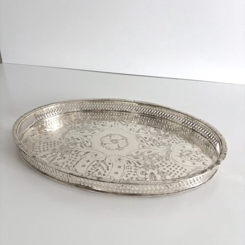 Vintage serveringsbakke oval - nysølv m/messing