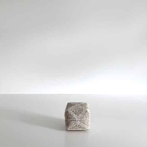 Bali perleæske - beige m. hvide ruder - H10 cm