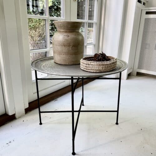 Marokkansk bakkebord m/aluminium fad Ø65 cm - vintage