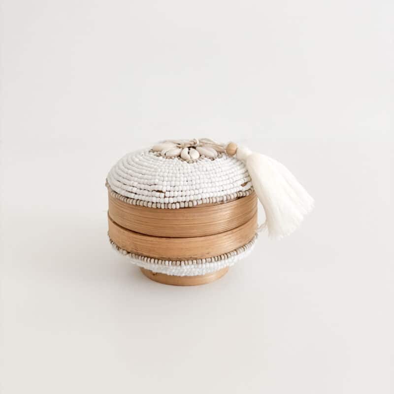 Bali perleæske rund mini bambus - Hvid m. beige striber og shells - Billede 2