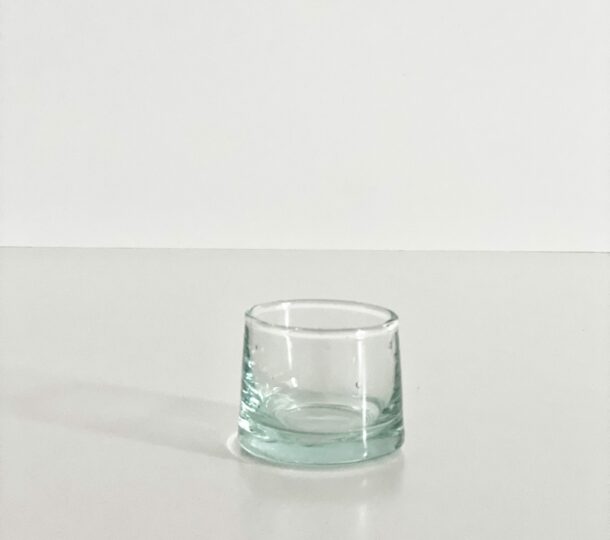 le verre snaps og vandglas fyrfadssstage