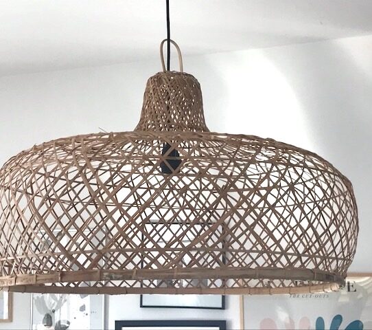 flettet bast loftslampe fra Bali