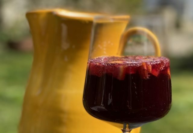 Sangria og keramik Andalucia Manipura living
